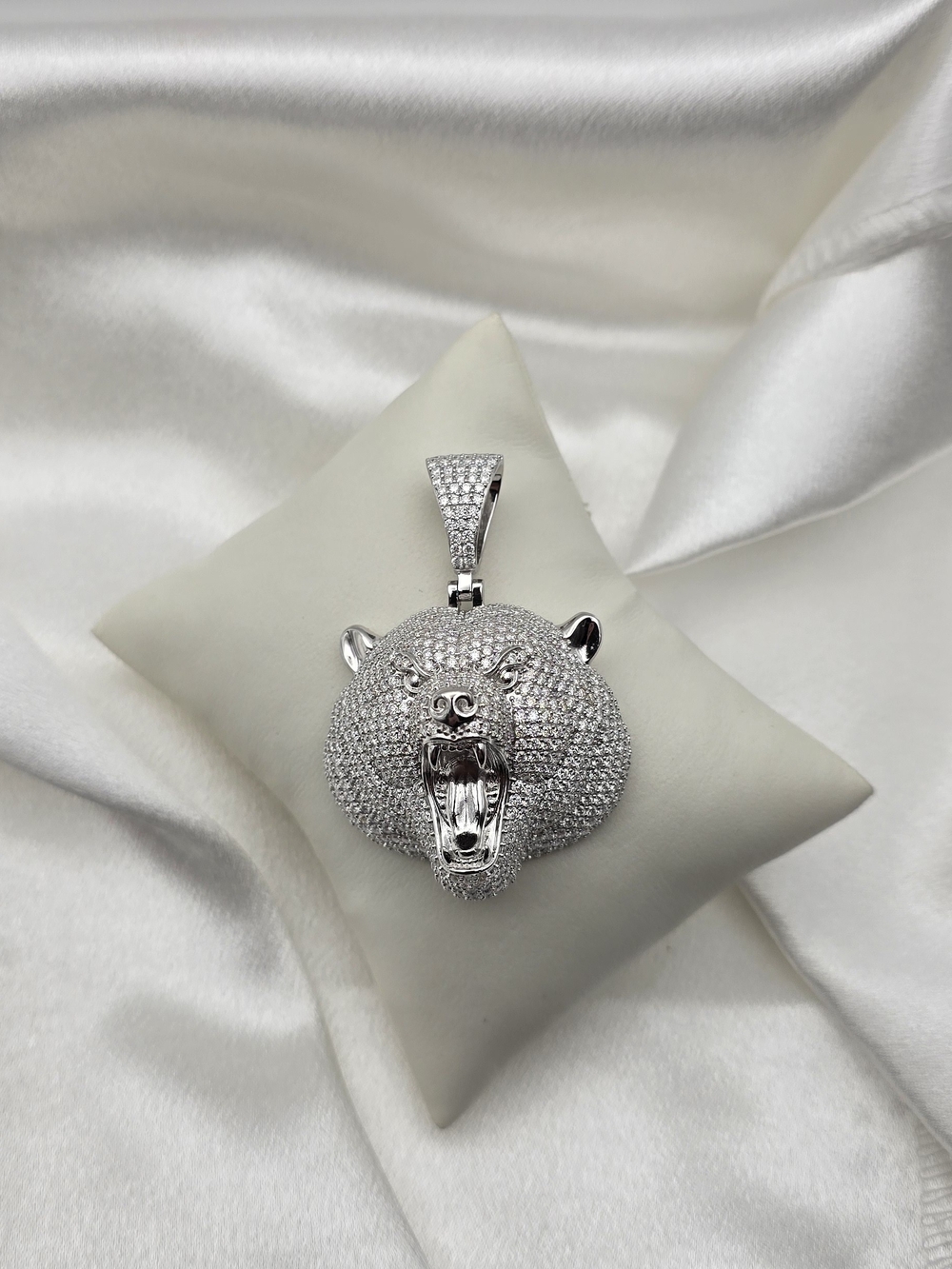 Neve Jewelry Sterling Silver 925 Moissanite Pavé Bear Head Pendant